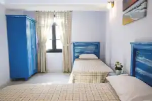 Mai̇ Hotel, Чешме