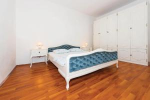 Amazing Home in Tisno With Wifi and 1 Bedrooms, Тисно