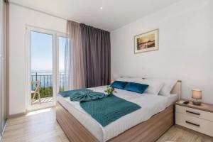 Nice Apartment in Opatija With Wifi and 3 Bedrooms, Опатия