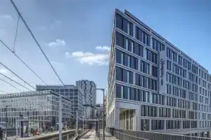 Отель «Hampton by Hilton Stuttgart City Centre», Штутгарт
