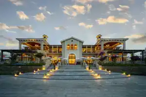 Centara Mirage Resort Mui Ne, Муине
