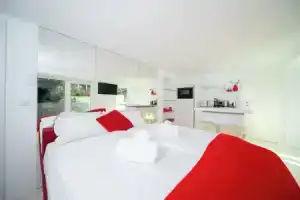Favorite Stays - Suite and More - Deluxe, Нойс