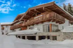 Cozy Apartment in Kirchberg in Tirol With Private Terrace, Кирхберг
