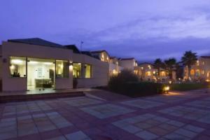 Ilios Apartments Beach Resort, Малеме