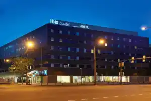 Отель «ibis budget Zurich City West», Цюрих