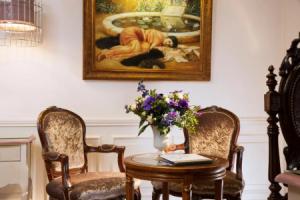 Отель «Académie Hôtel Saint Germain», Париж