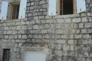 Apartman More, Прчань