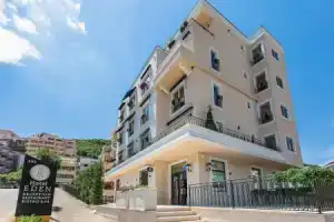 Hotel «Eden», Будва
