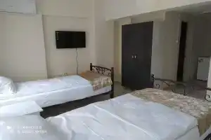 Adakale Pansiyon, Чанаккале