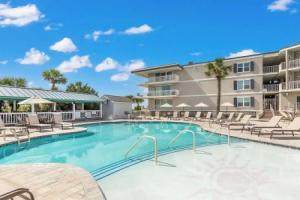 The Gardens 703 by Tybee Vacation Rentals, Тиби-Айленд