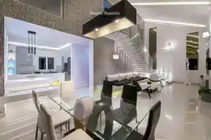 Luxury Villa Cavo Mare Thalassa, Кипсели