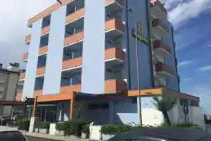 Hotel «Marina», Фано