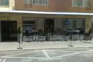 Hotel «Avance», Братислава