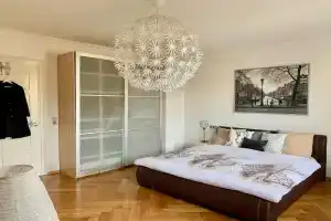 Villa Landenberger Outlet City Metzingen, Метцинген