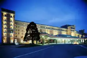 Hotel «Sekia», Сага