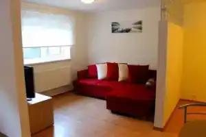 Õhtu Põik Apartment, Пярну
