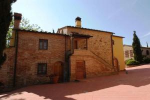 Country House in Chianti With Pool ID 40, Монтайоне