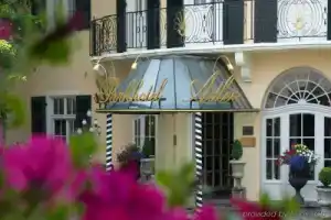 Parkhotel Adler, Хинтерцартен