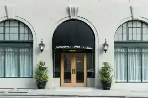 Hampton Inn & Suites Atlanta-Downtown, Атланта