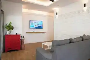 Dreamland Residence, Бопхут