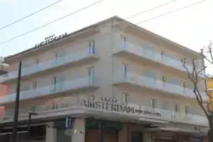 Amsterdam Suite Hotel & Spa, Римини