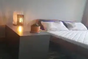 Log Jam Studios, Гудаури