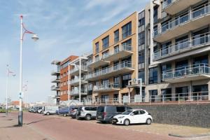 Beach Escape in Scheveningen, Схевенинген