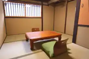 Inase Otsu Machiya Bed and Breakfast, Оцу