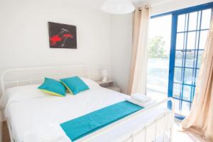 Апартаменты «Must Stay - Evripidou Holiday Flats», Ларнака