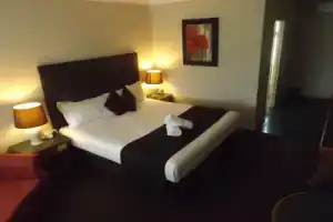 Puffers Inn Logan Motel, Брисбен