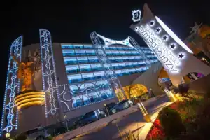 Azura Deluxe Resort & Spa - Ultra All Inclusive, Авсаллар