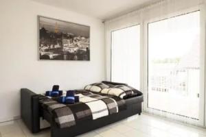 Design Apartment Metzingen, Метцинген