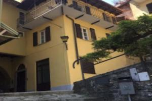 Casa al Vecchio Porto Overlooking the Ancient Port, Каннеро-Ривьера