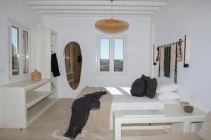 Little Villa amid Super Paradise-JackieO' Mykonos, Элия