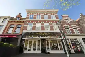 Ambassador City Centre Hotel, Харлем