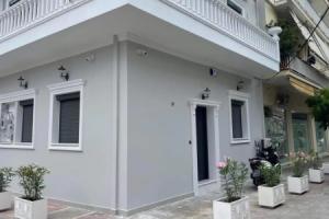 Furnished apartment (in the city center), Лутраки