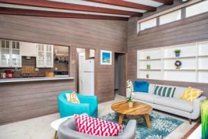 Upscale 3 BR in Point Loma by Domio, Сан-Диего