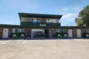 The View Motel, Коттонвуд
