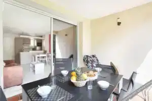База отдыха «Résidence Prestige Odalys Le Clos Bonaventure», Сен-Тропе