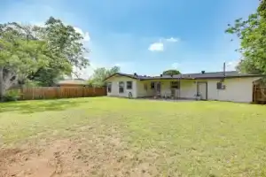 San Antonio Home, 2 Mi to Airport - Pets Welcome!, Сан-Антонио