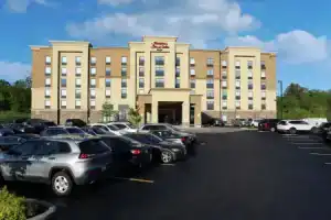 Апарт-отель «Hampton Inn & Suites by Hilton», Барри
