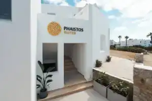 Phaistos Suites, Айя-Анна