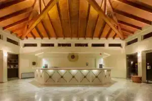 Aeolian Village Beach Resort, Скала-Эресу