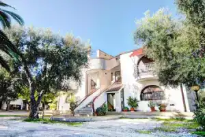 Hotel «Residence Torre Del Porto», Маттината