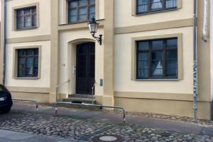 Einladende Ferienwohnung mit Terrasse in Wismar, Висмар