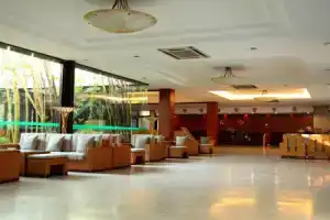 Thang Loi Hotel, Ханой