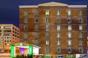 Отель «Days Inn by Wyndham Long Island City», Куинс