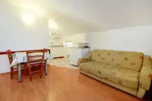 Apartment Surjan Korčula/Vela Luka 36810, Вела Лука