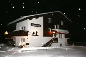 Amarena Saas-grund in Saas-grund, Саас-Грунд