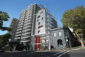 Отель «Adge and Residences», Сидней